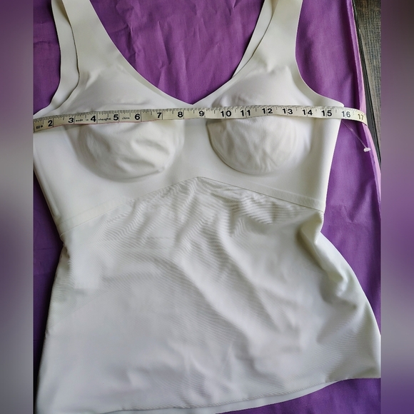 NWOT Honey love liftwear tank top shaperwear wireless Comfortable women L white. - Picture 16 of 17